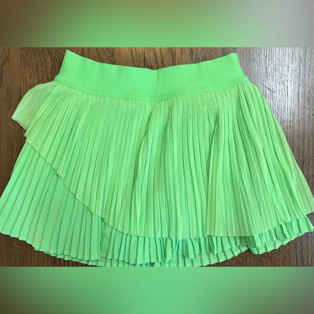 Lululemon sz 6 Tiered Pleats High Rise Tennis Skirt Pistachio